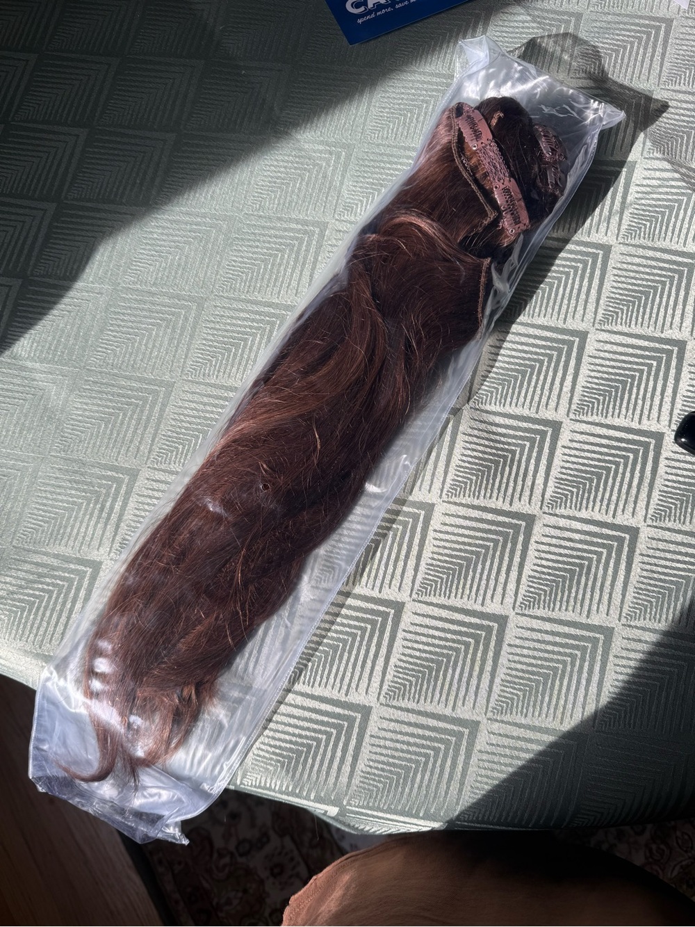100% Remy Human Hair Clip-In Extensions - Picture 4 of 4